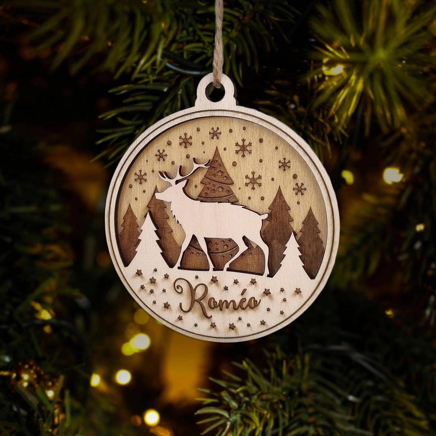 Boule de Noël en Bois "Cerf" avec Prénom Personnalisé