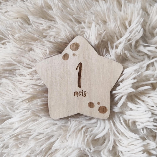 Badges Étapes en Bois "Étoile" Première Année de Bébé