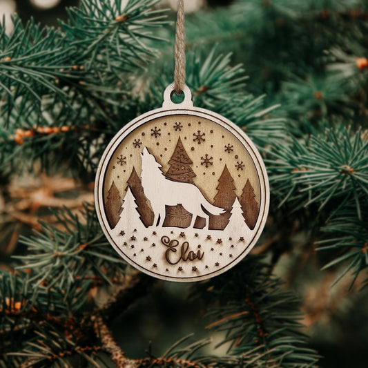 Boule de Noël en Bois "Loup" avec Prénom Personnalisé