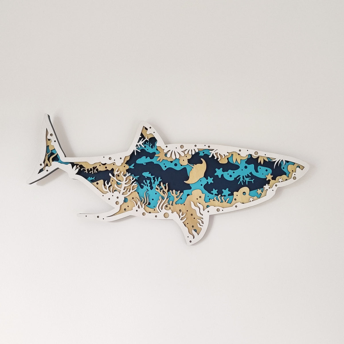Tableau Bois Relief "Requin"